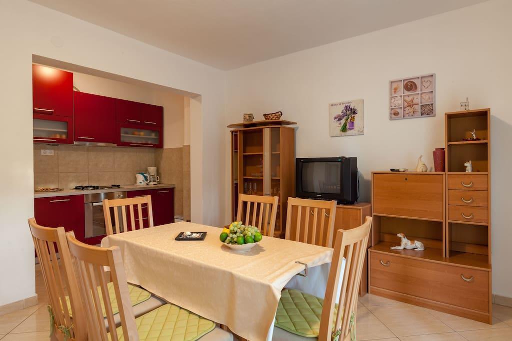 Apartmani Sanja Suta Podstrana Esterno foto